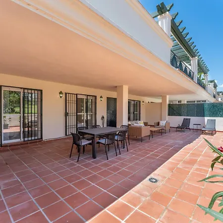Lorcrimar Banus 4 *